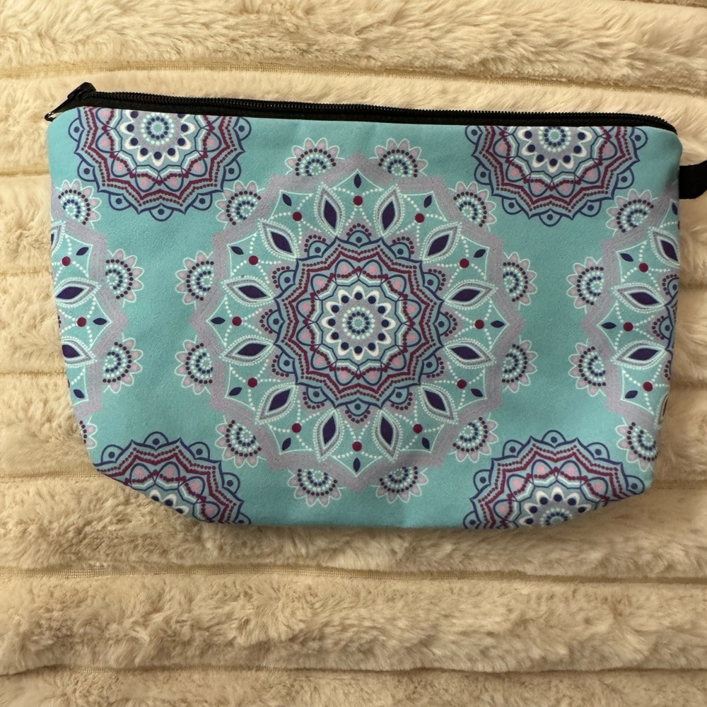 Mandala Patterned Blue and Purple Women's Cosmetic Bag‎